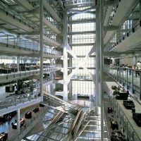 تحلیل معماری دفتر مرکزی بانک هنگ‏ کنگ شانگهای(HSBC)
